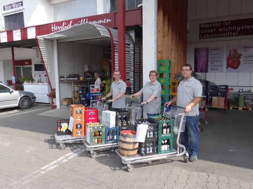 Getränkemarkt Außen2.png